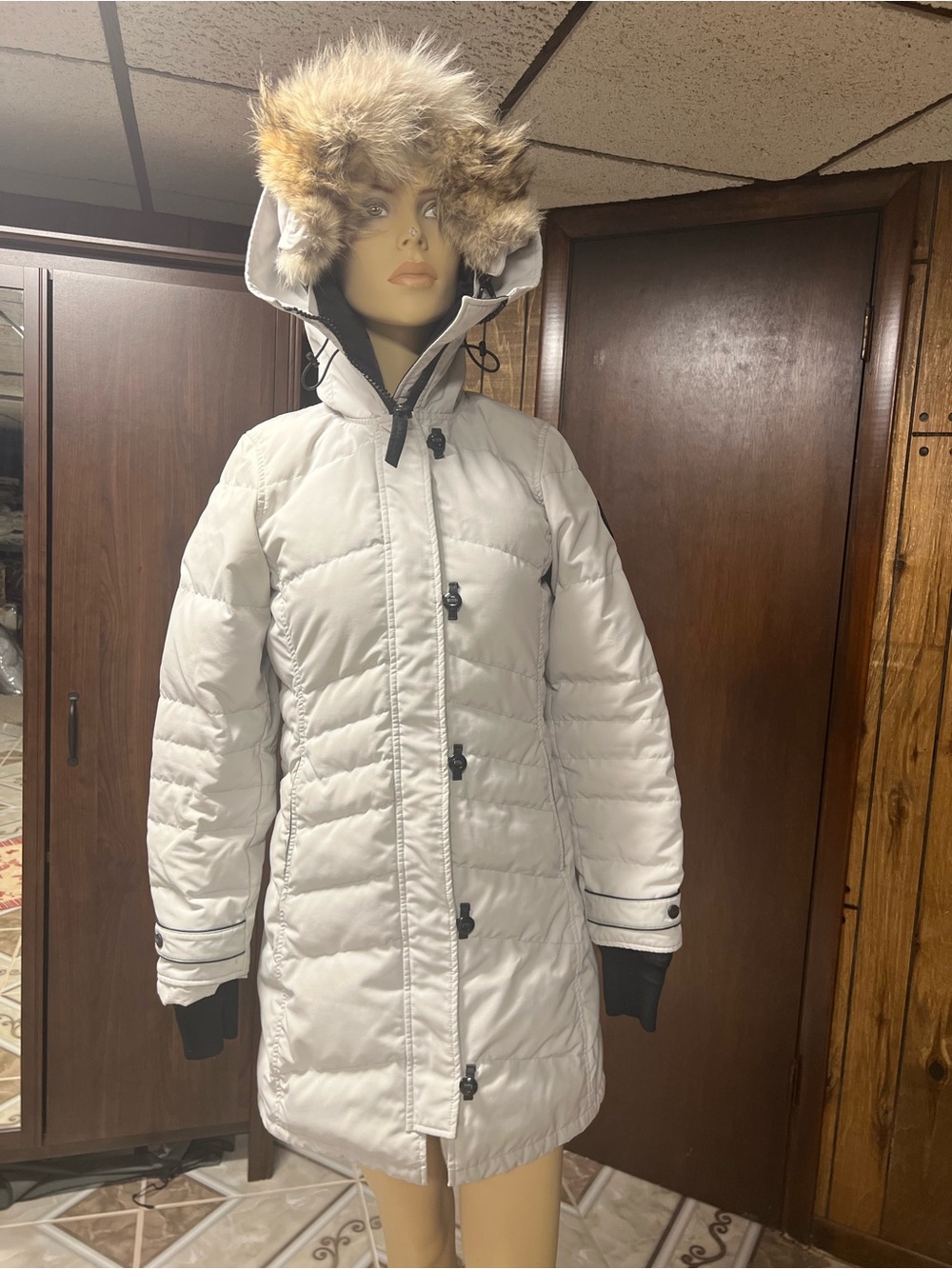 Canada Goose Women's Off-White Quilted Puffer Coat with Fur-Trim Hood